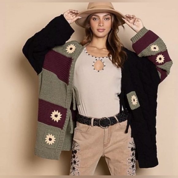 Closeout!▪️NWT POL Color Blocked, Striped, Floral Multi Cardigan Sweater - Picture 2 of 6